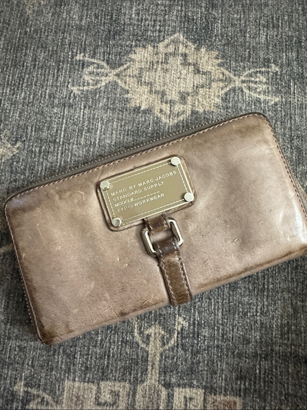 Marc by Marc Jacobs Taupe Leather Zip Card Holder Wallet